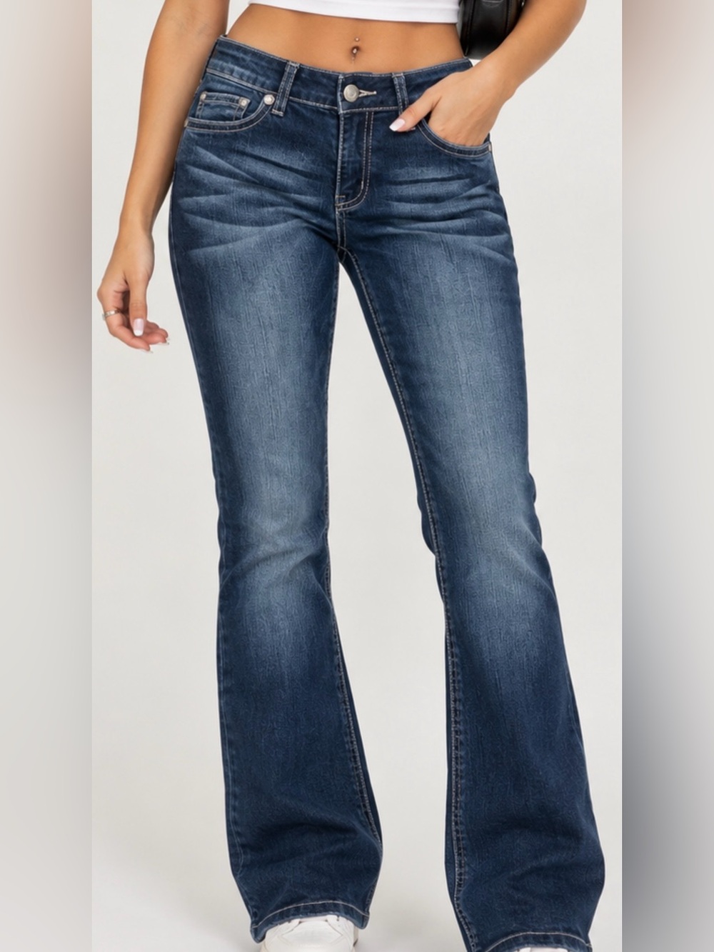 Tru Luxe Jeans Size 8 Dark Wash Rhinestone Pocket Bootcut Y2K